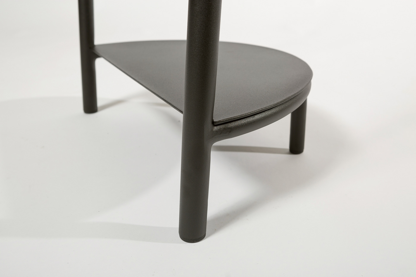 coat hanger，black，simple，steel，practical，