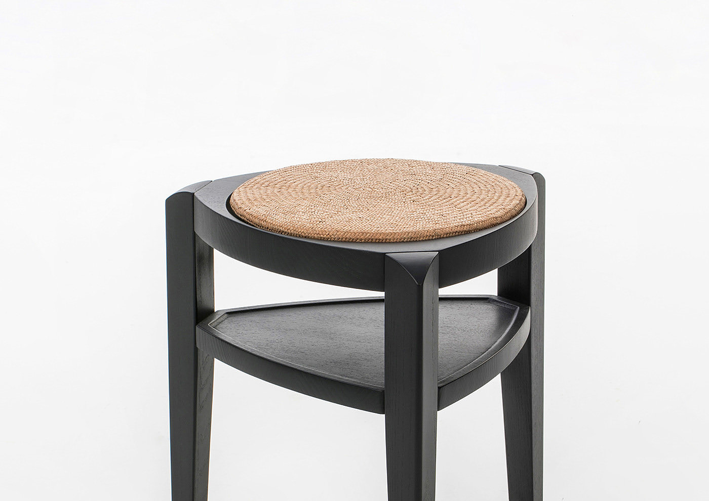 aSH ，stool，Side table，Frequent use，workmanship，