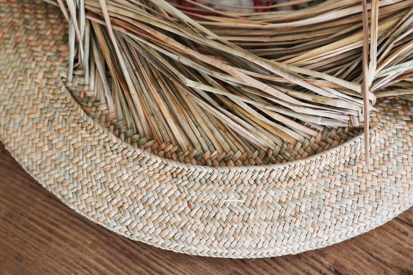 aSH ，stool，Side table，Frequent use，workmanship，