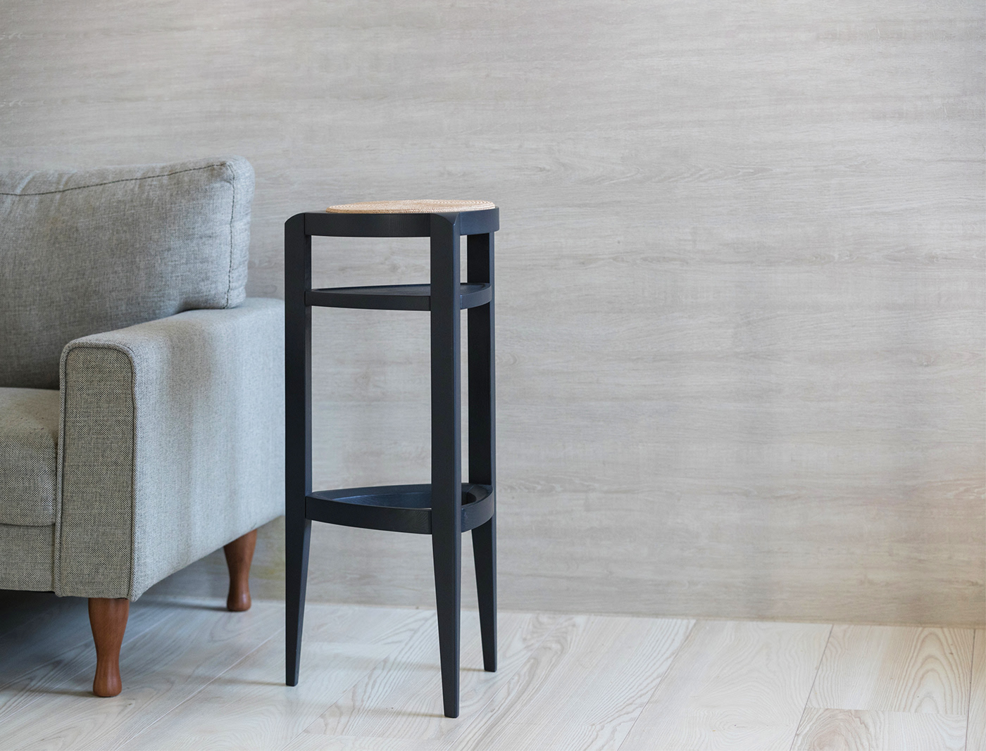 aSH ，stool，Side table，Frequent use，workmanship，