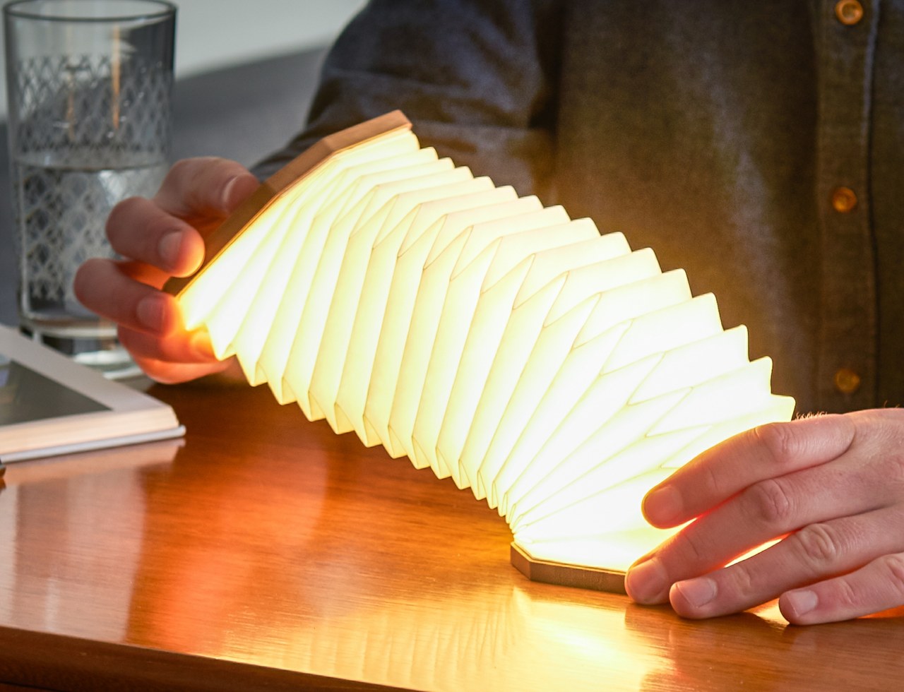 AMBIENT LIGHT，fold，shape，lamps and lanterns，