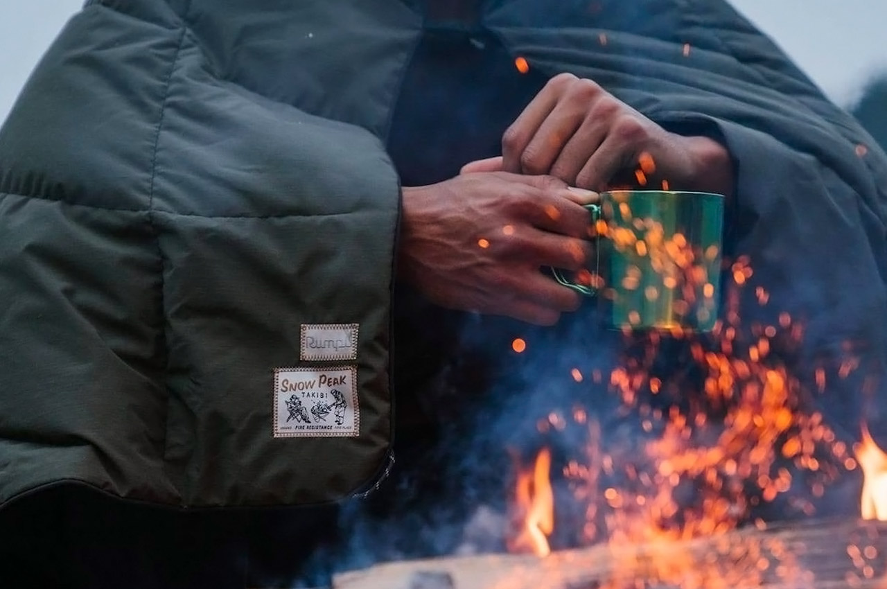 glove，Hand warmer，Pet clothes，Oven，Bluetooth headset，