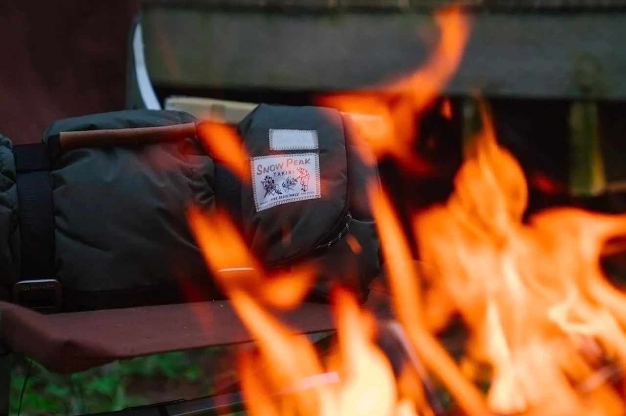 glove，Hand warmer，Pet clothes，Oven，Bluetooth headset，