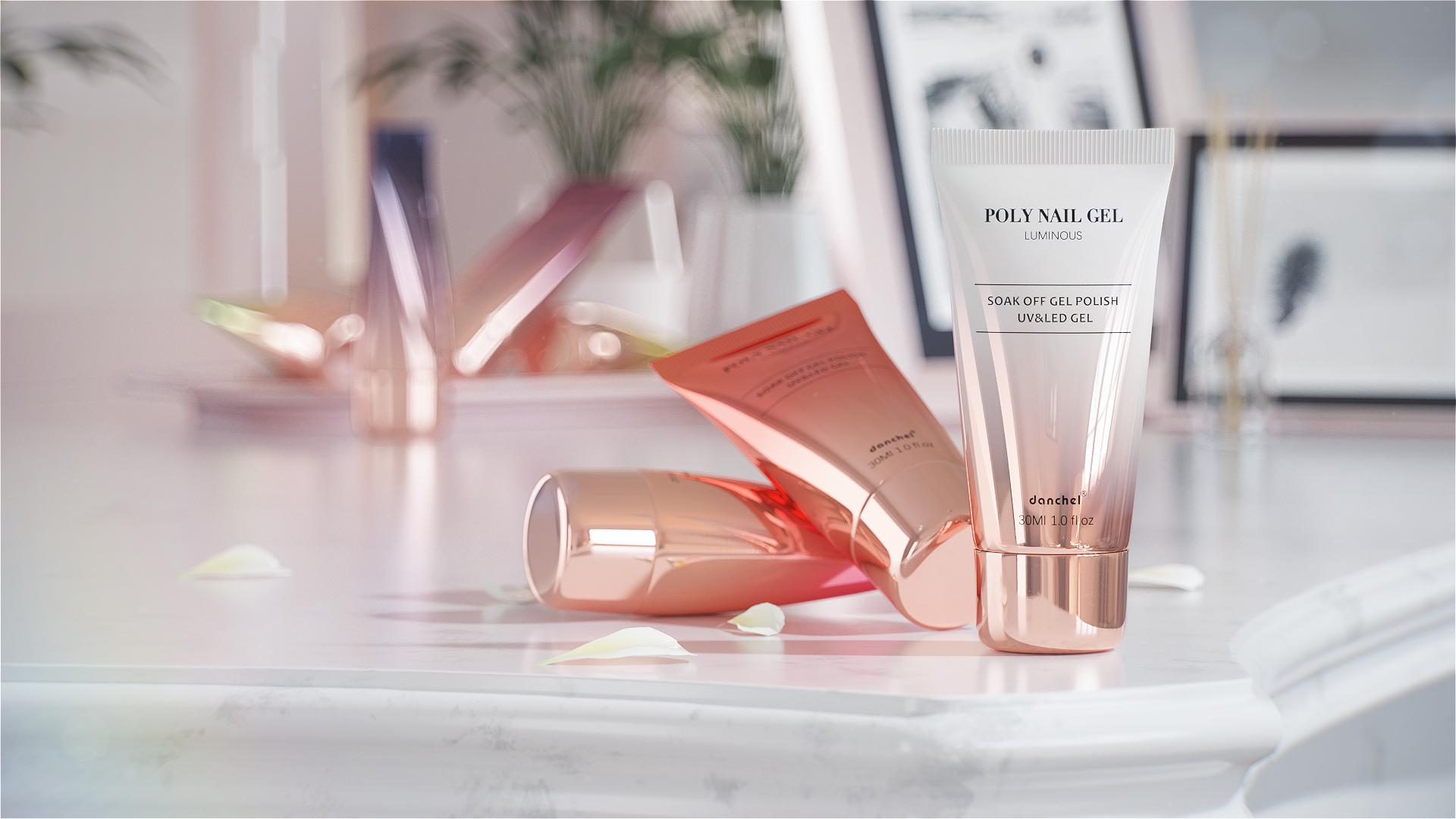 product，Render，loudspeaker box，sound，Perfume，Caustics，chip，