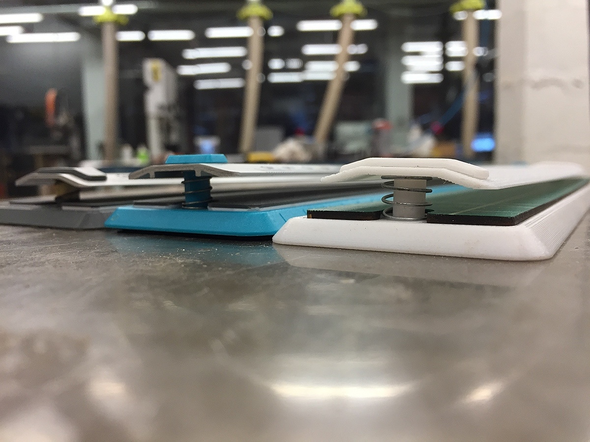 industrial design，product design，tool，to work in an office，ruler，cutting，
