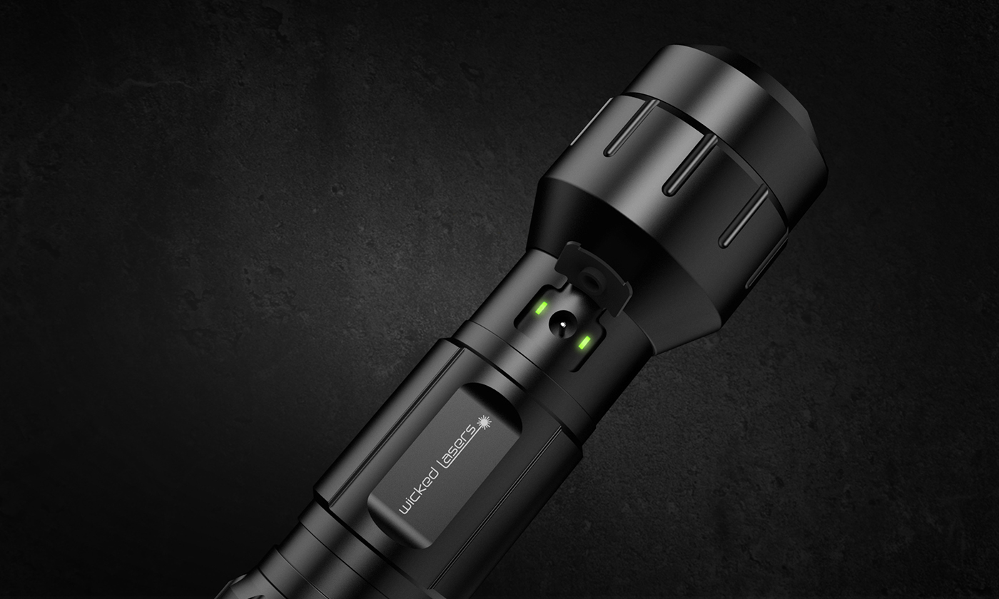 outdoors，Wicked Lasers，Flashlight，black，