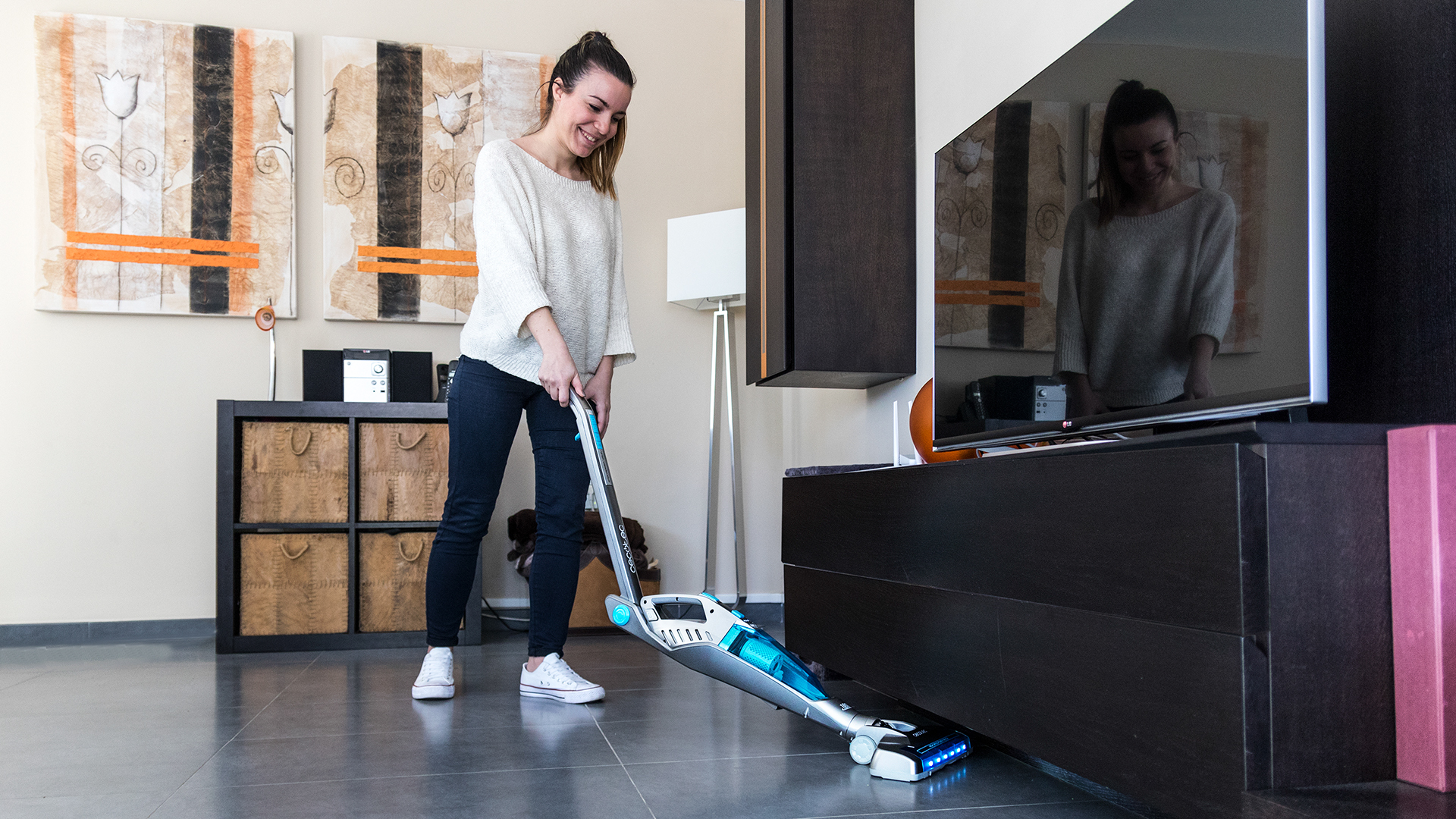 Appearance design，ErgoPower 25'9V，Vertical vacuum cleaner，