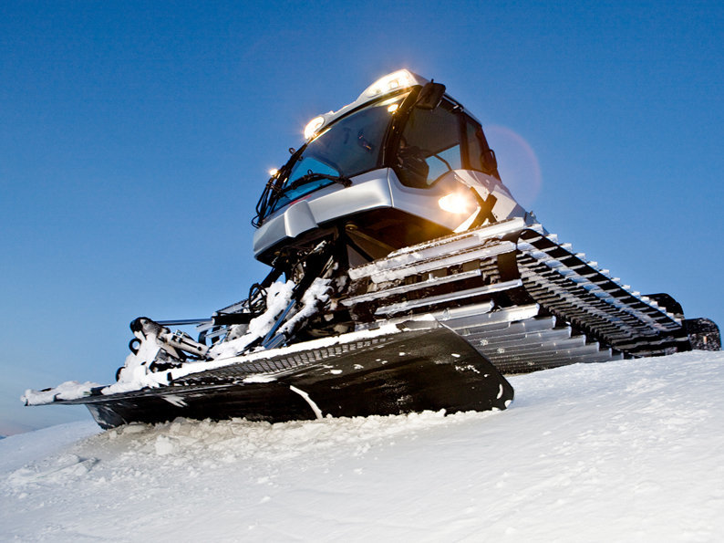 industrial design，product design，Engineering equipment，Snow press，skiing，