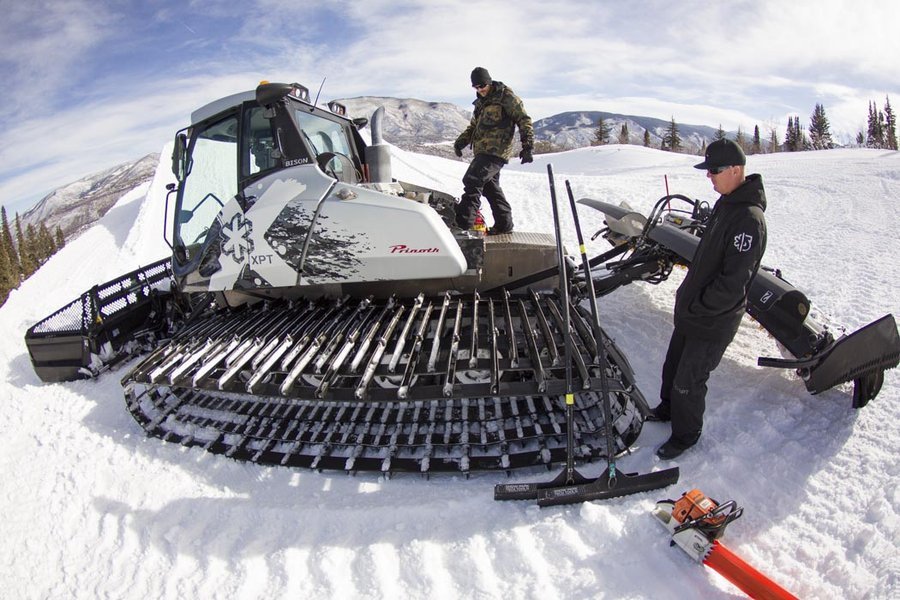 industrial design，product design，Engineering equipment，Snow press，skiing，