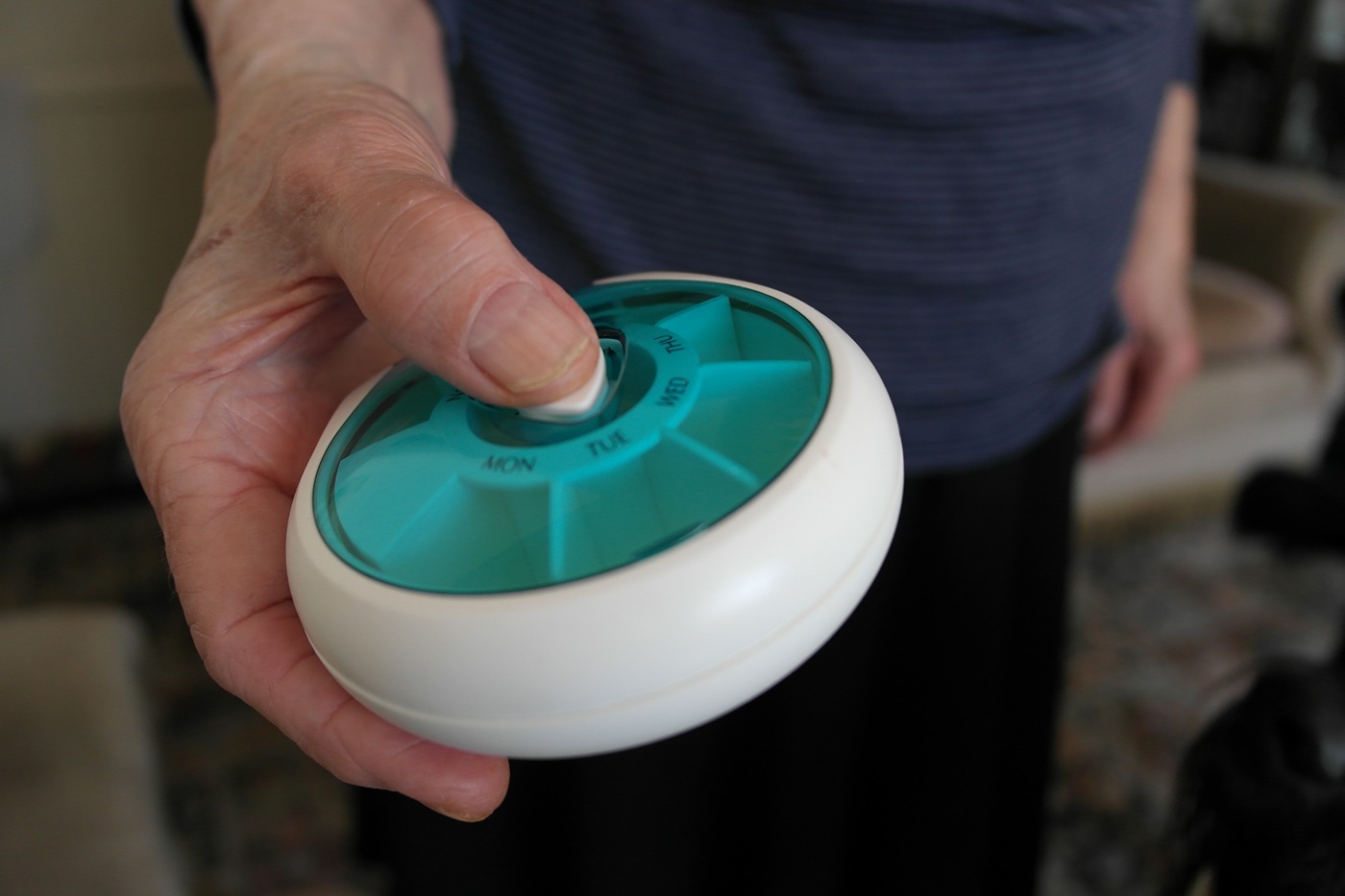 twenty-eight，Avoid waste，timing，cycle，Dispensing box，