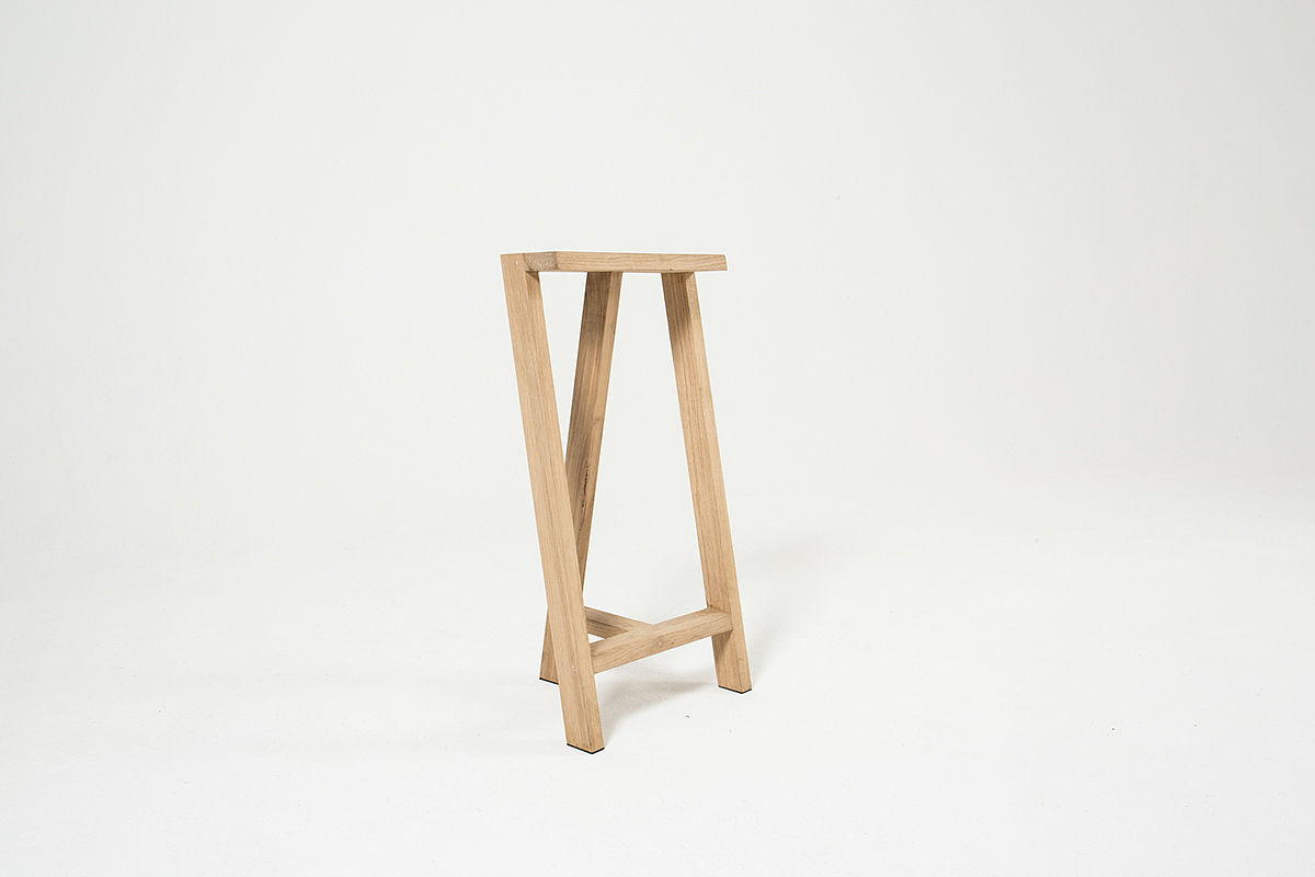 chair，Simplicity，practical，