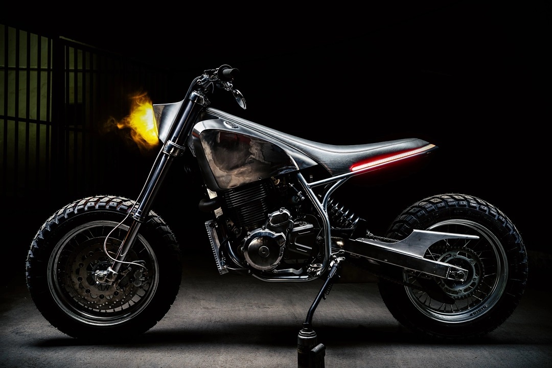 motorcycle，bike，