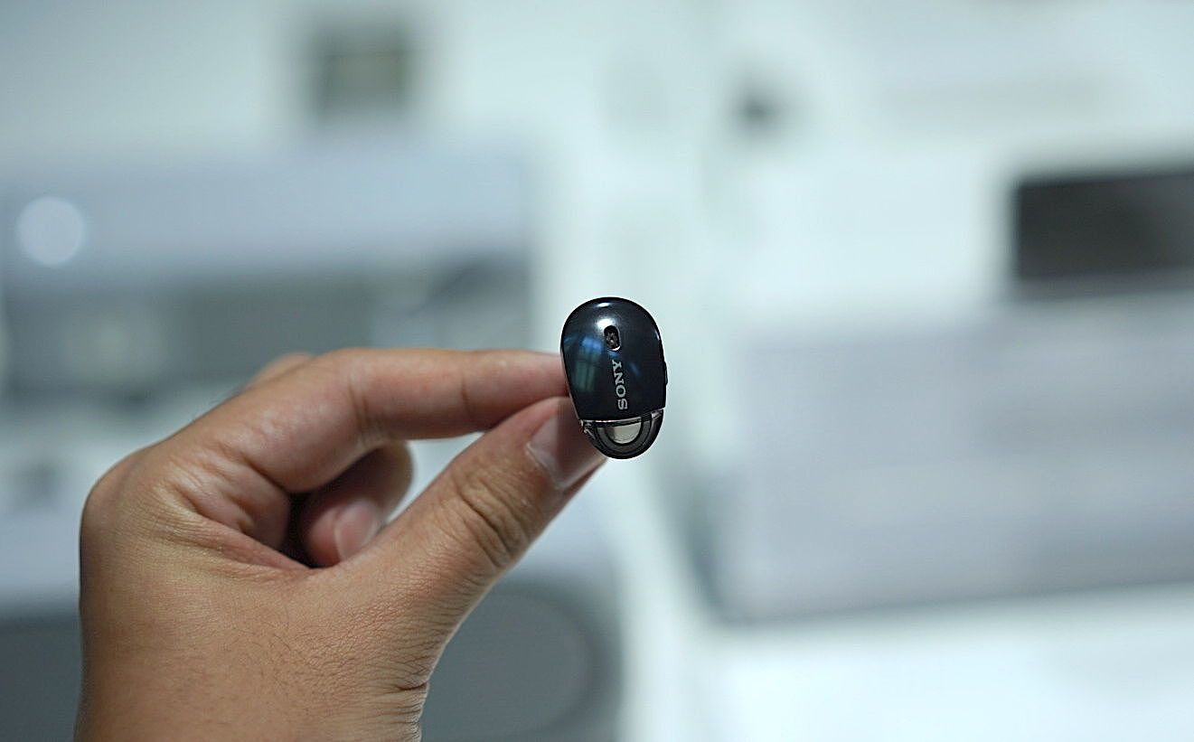 Wf-1000x: the first fully wireless，sony，