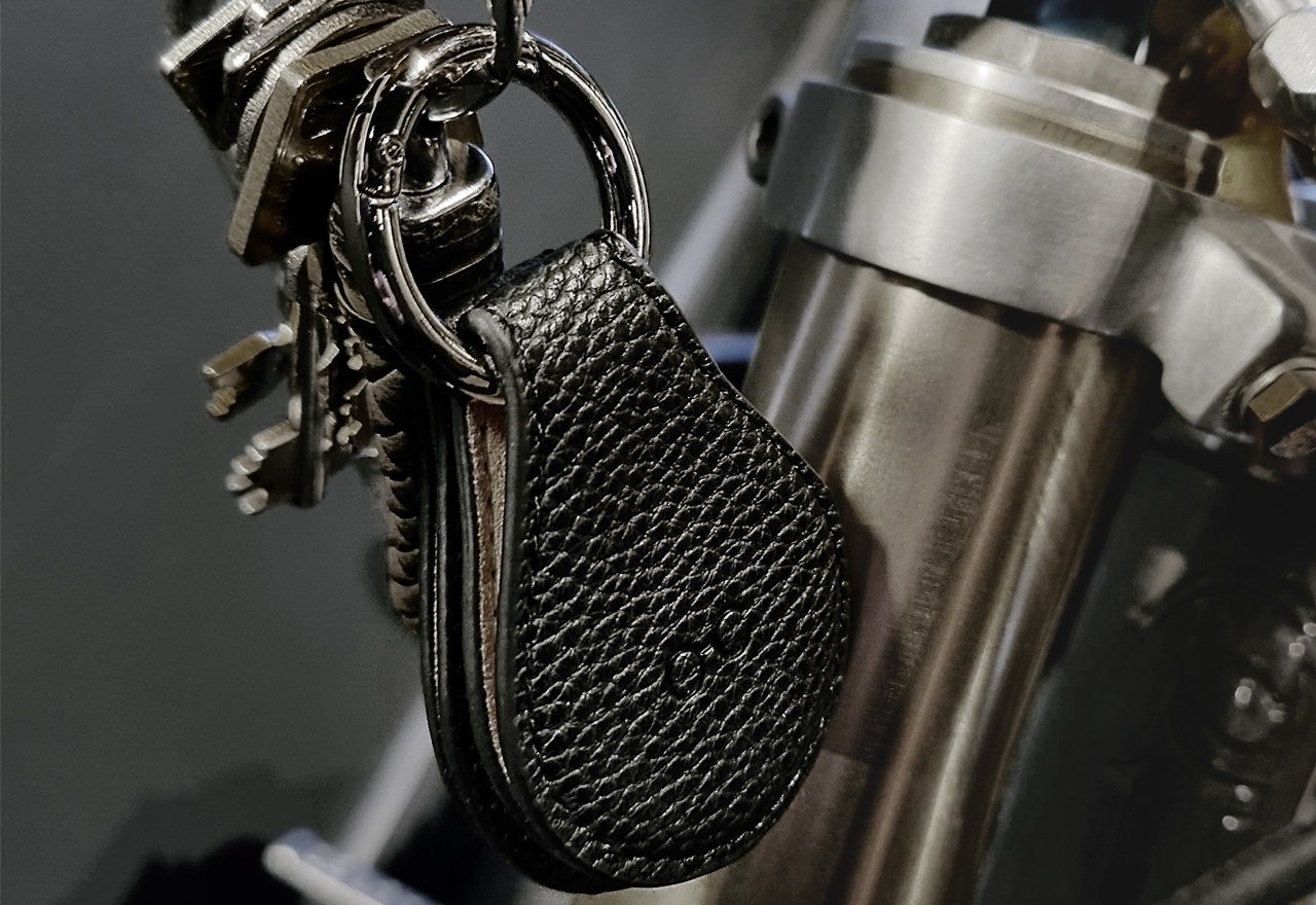 Adam Weber，Oqular clip，glasses case，Small and slim，