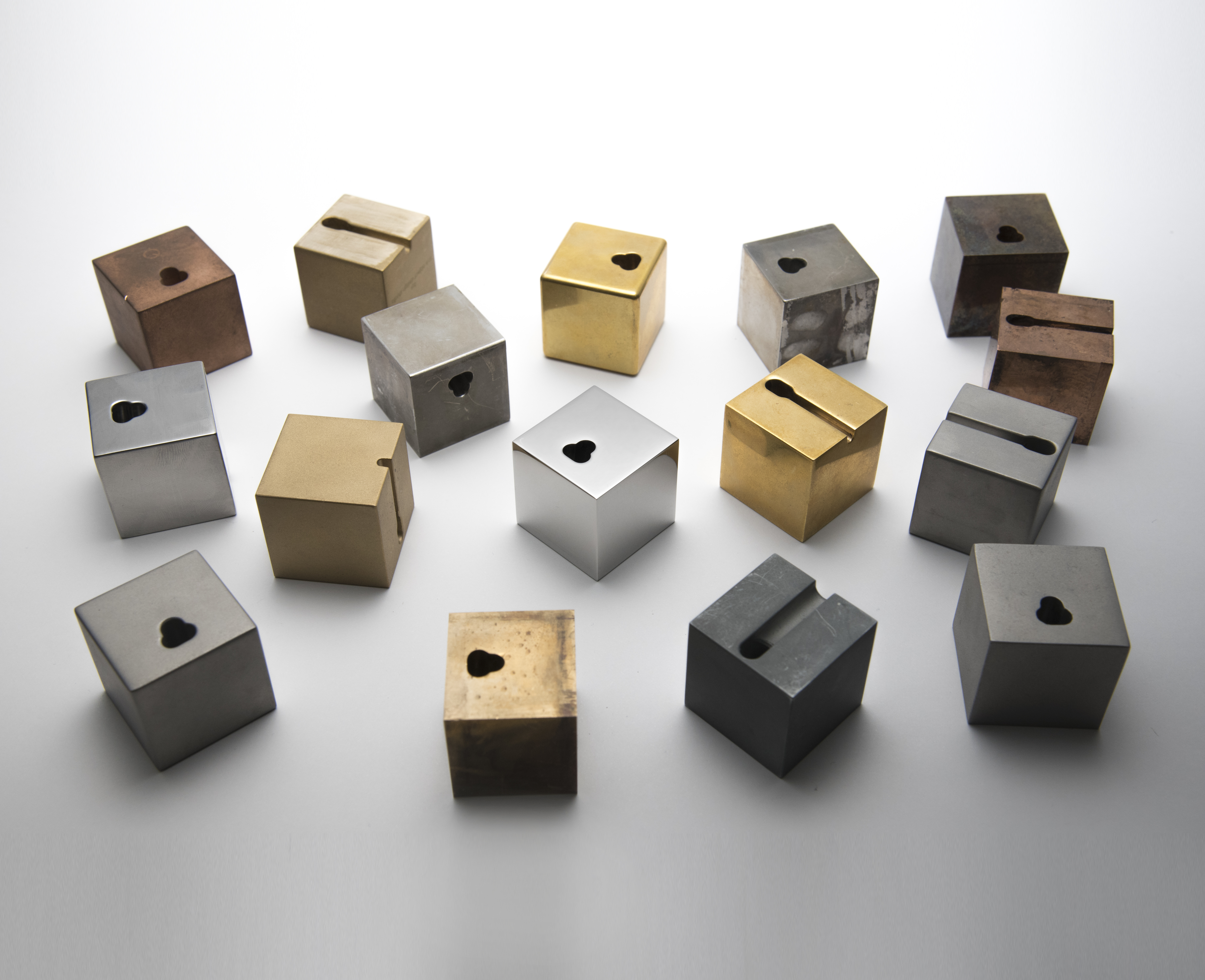 iphone，iphone，IPhone base，IPhone base，Charging base，Charging base，base，base，parts，parts，Small accessories，Small accessories，