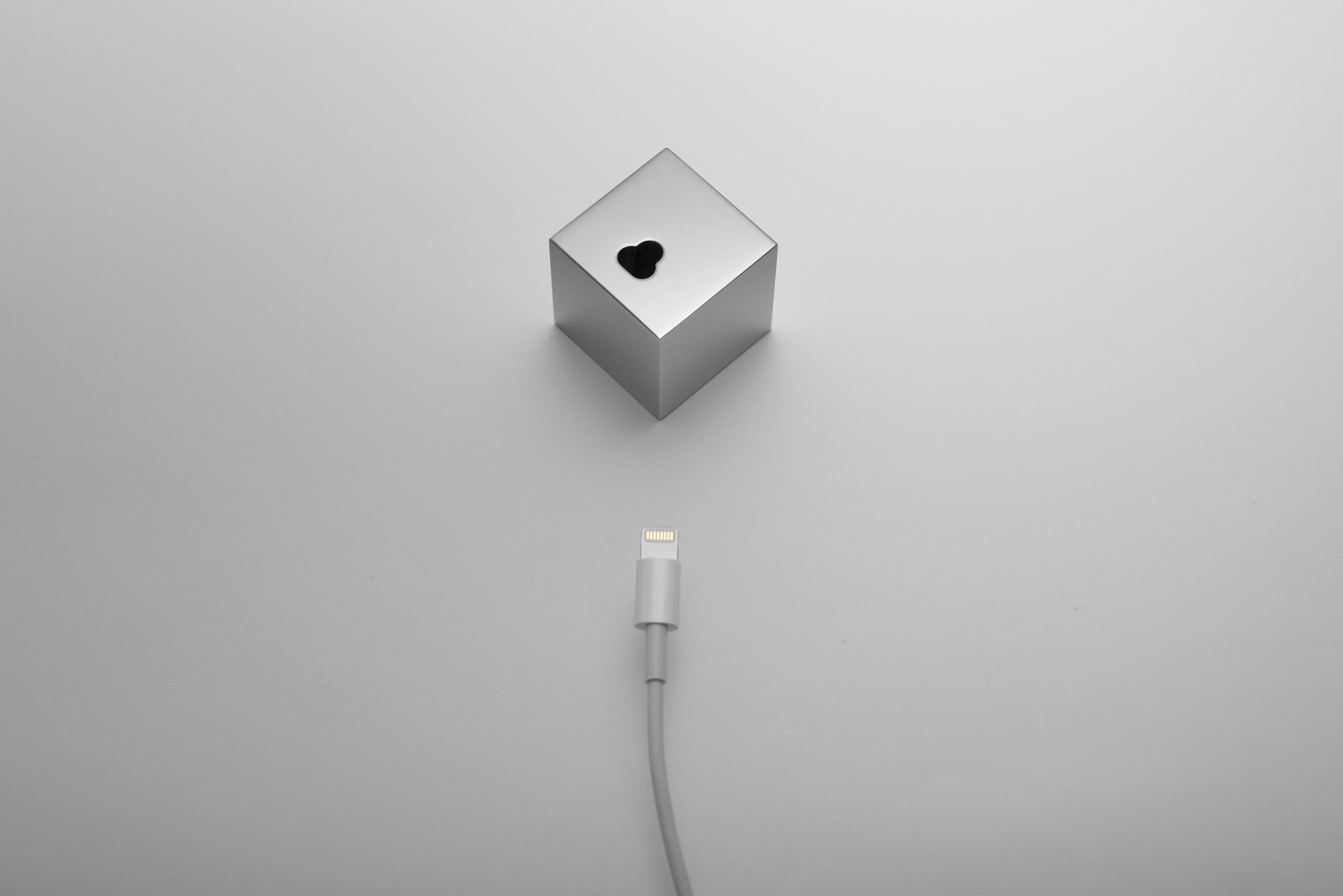 iphone，iphone，IPhone base，IPhone base，Charging base，Charging base，base，base，parts，parts，Small accessories，Small accessories，