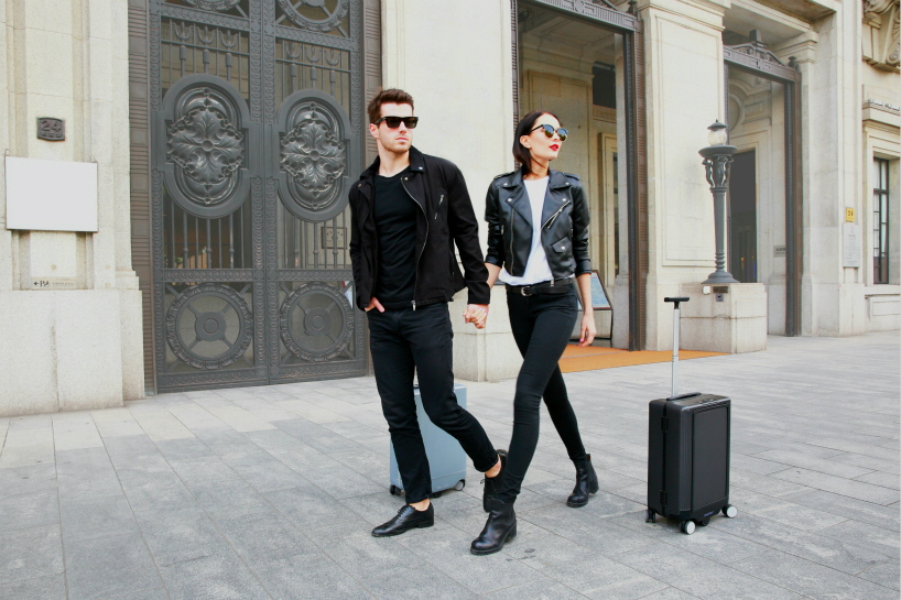 Smart trunk，COWAROBOT R1，product design，industrial design，