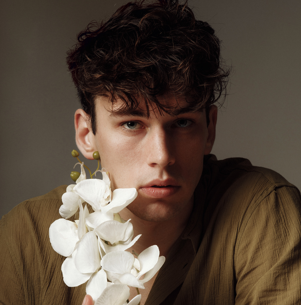 fashion，Cool，Minority，