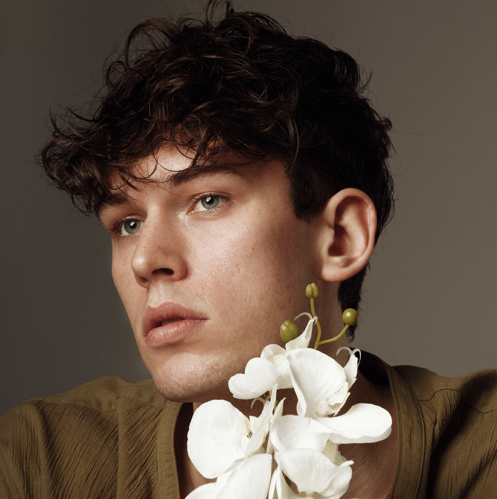 fashion，Cool，Minority，