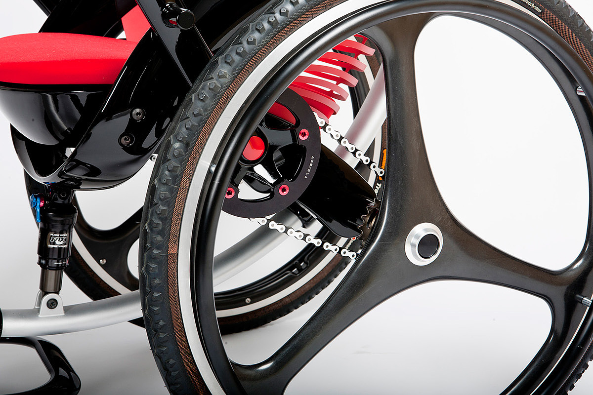 Special population，Disabled，Electric，chair，wheelchair，2011 red dot，idea，