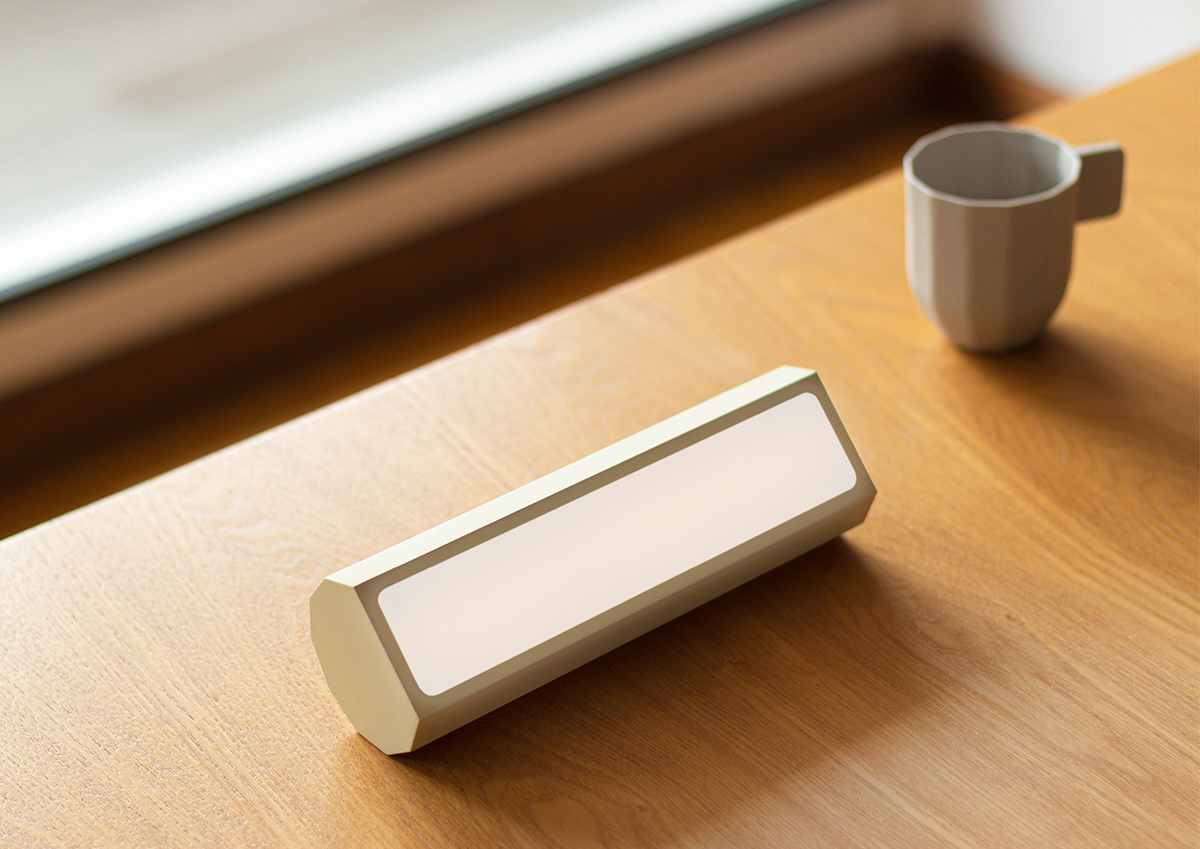 Shortlist of hay Asian Youth Talent Award，Portable table lamp，With USB interface，product design，Physical prototype，