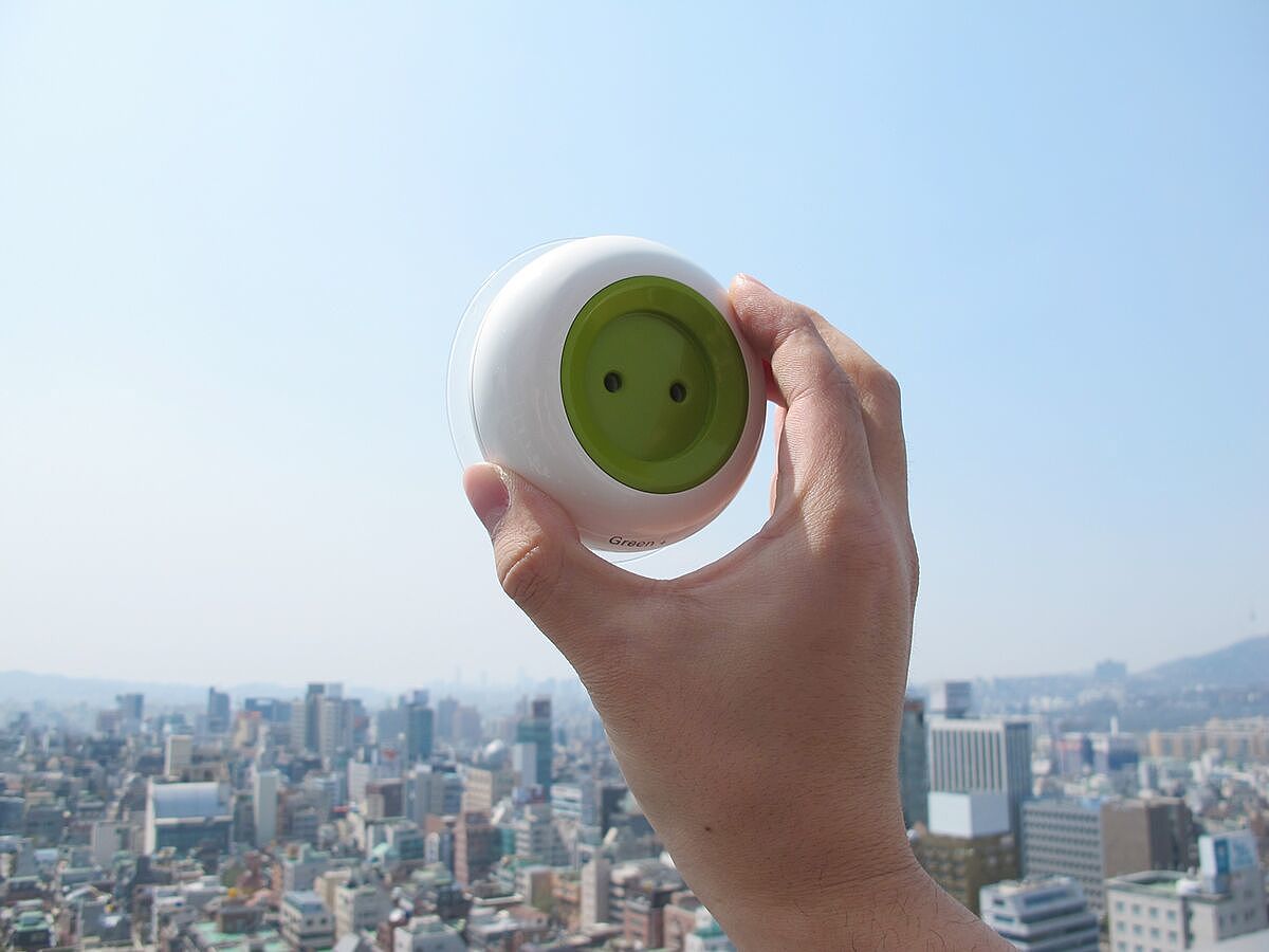 environment protection，Socket，solar energy，If Award，2014IDEA，
