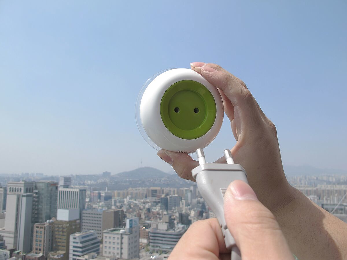 environment protection，Socket，solar energy，If Award，2014IDEA，