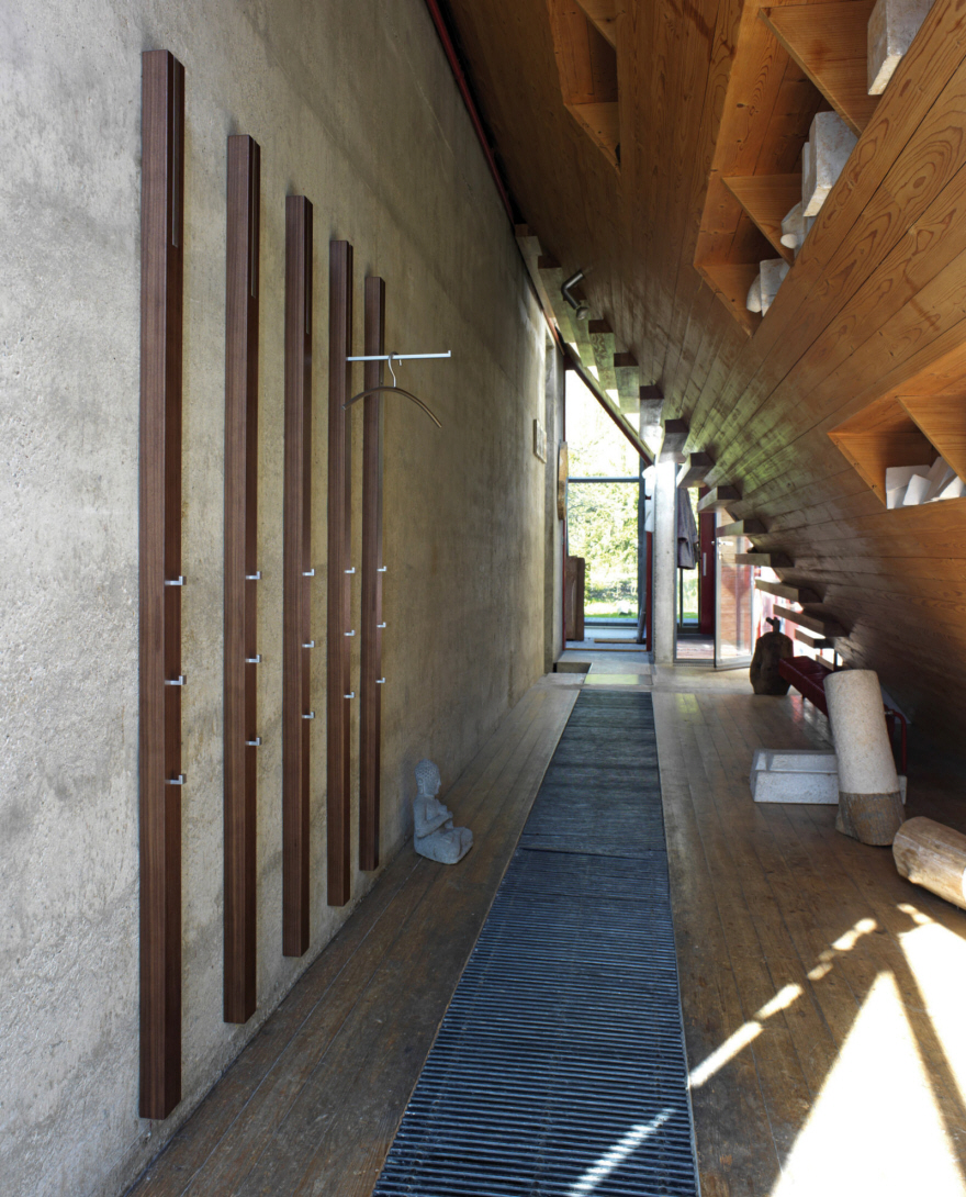 daily life，a hook，Walter Zwick，