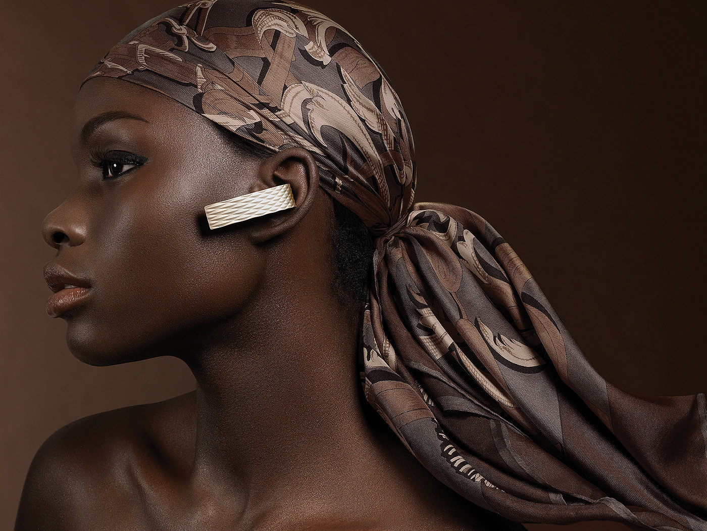 Naoya Edahiro，Jawbone II，Jawbone headset，Simple design，