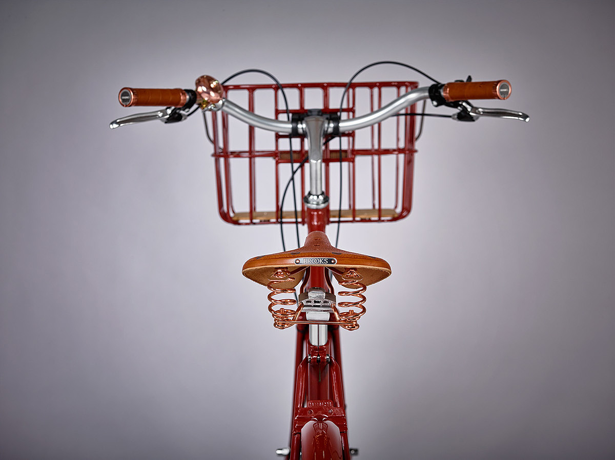 Bicycle，outdoors，motion，Retro，