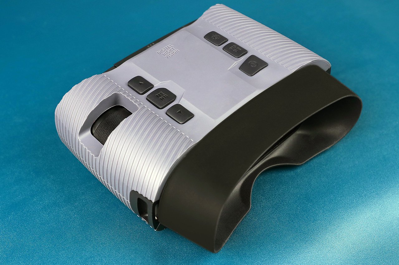 Tommy Yang，Acpotel，product design，Binoculars，Slim design，Optical function，Ergonomics，