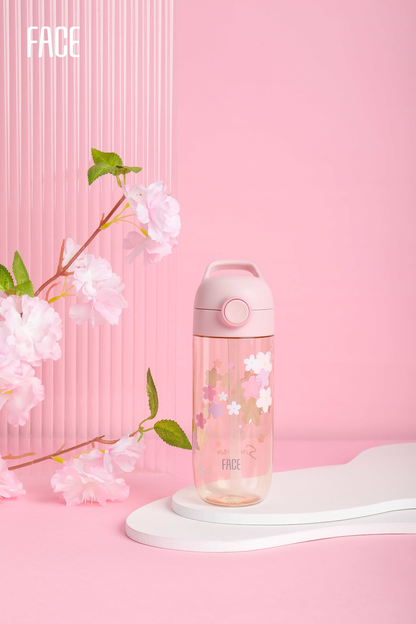 cherry blossoms，
