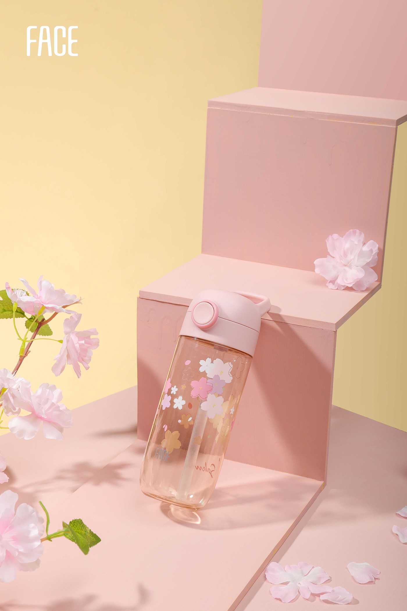 cherry blossoms，