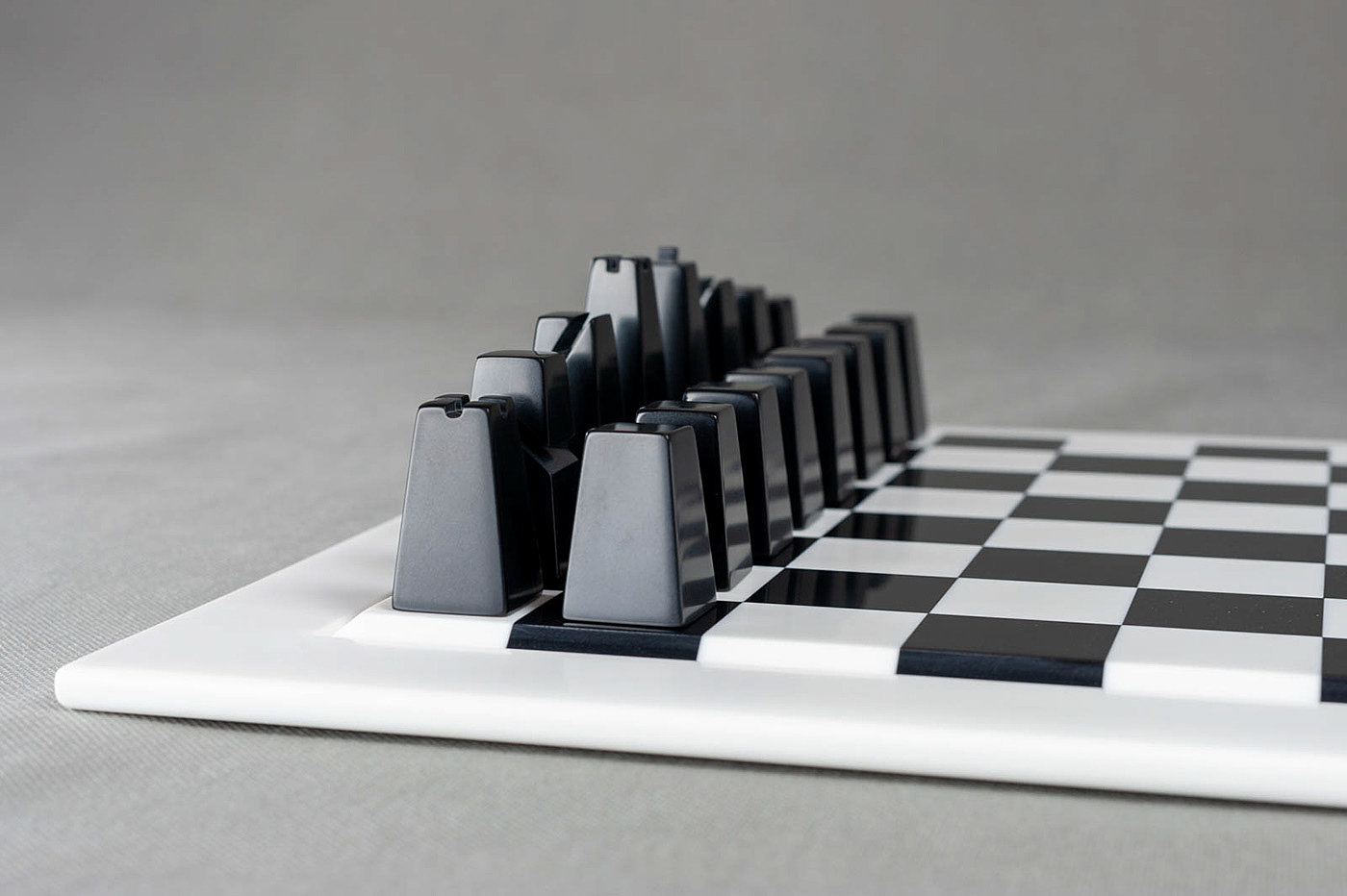 chess，SOCOWOO design，Modern design of chess，Easy to identify，Green，Handmade，