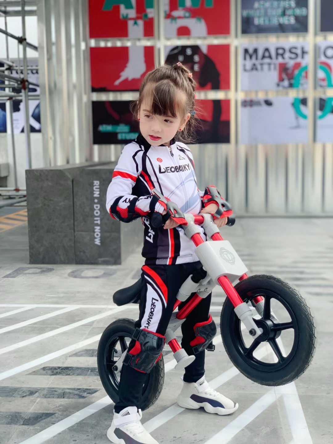 Balance car，Toys，Children's car，Bicycle，