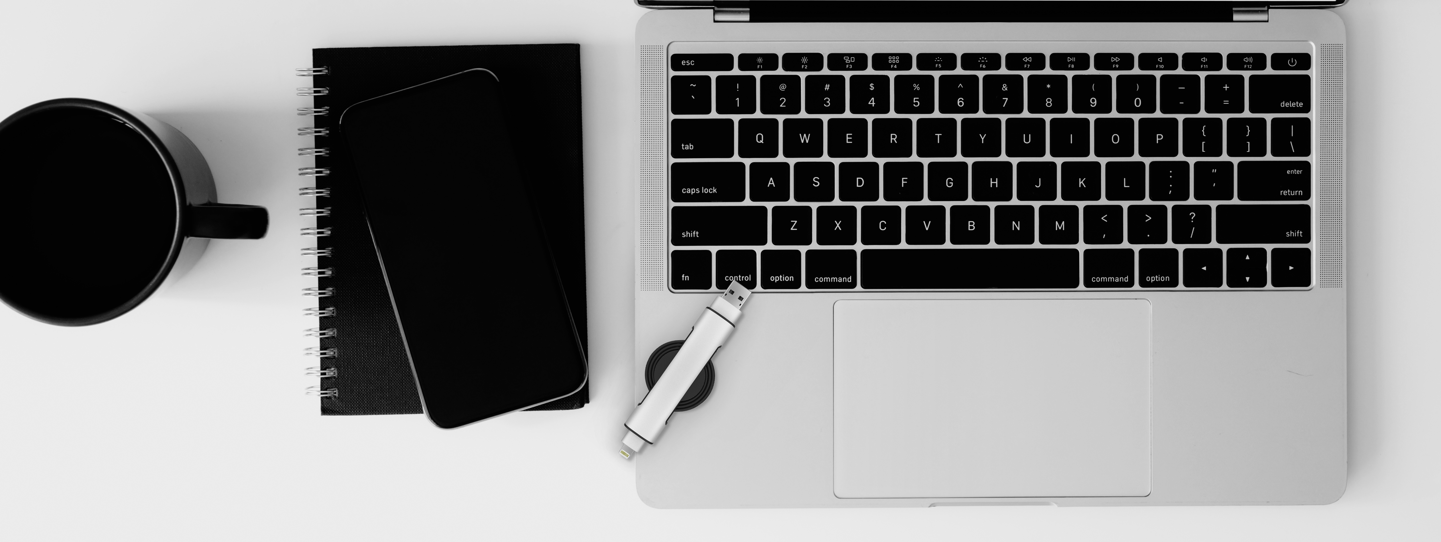 iphone，lightning，Coiling，Charging line，Draw，Automatic rewind，strip ，aluminium alloy，