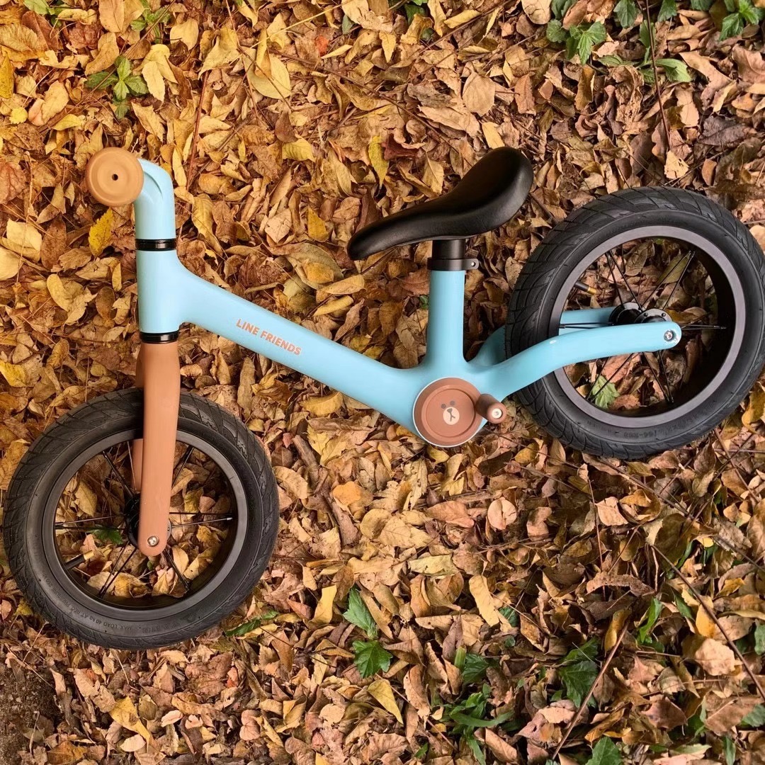 baby，children，motion，jointly，