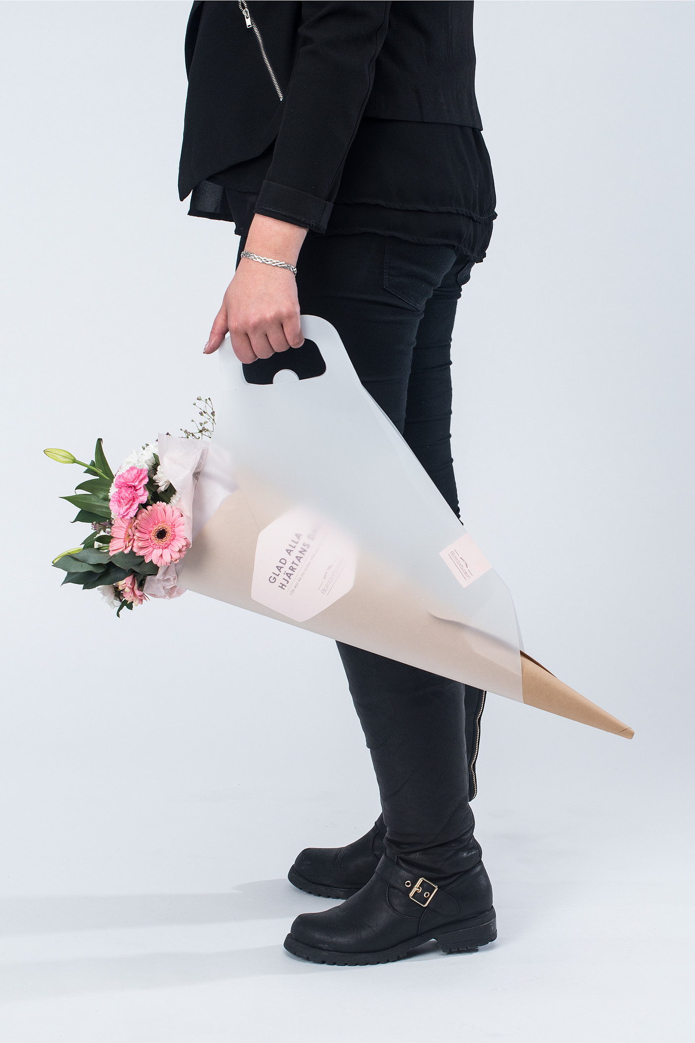 packing，flowers and plants，conceptual design，label，Greeting card，originality，adhesive tape，