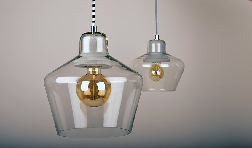 Glass，concrete，a chandelier，