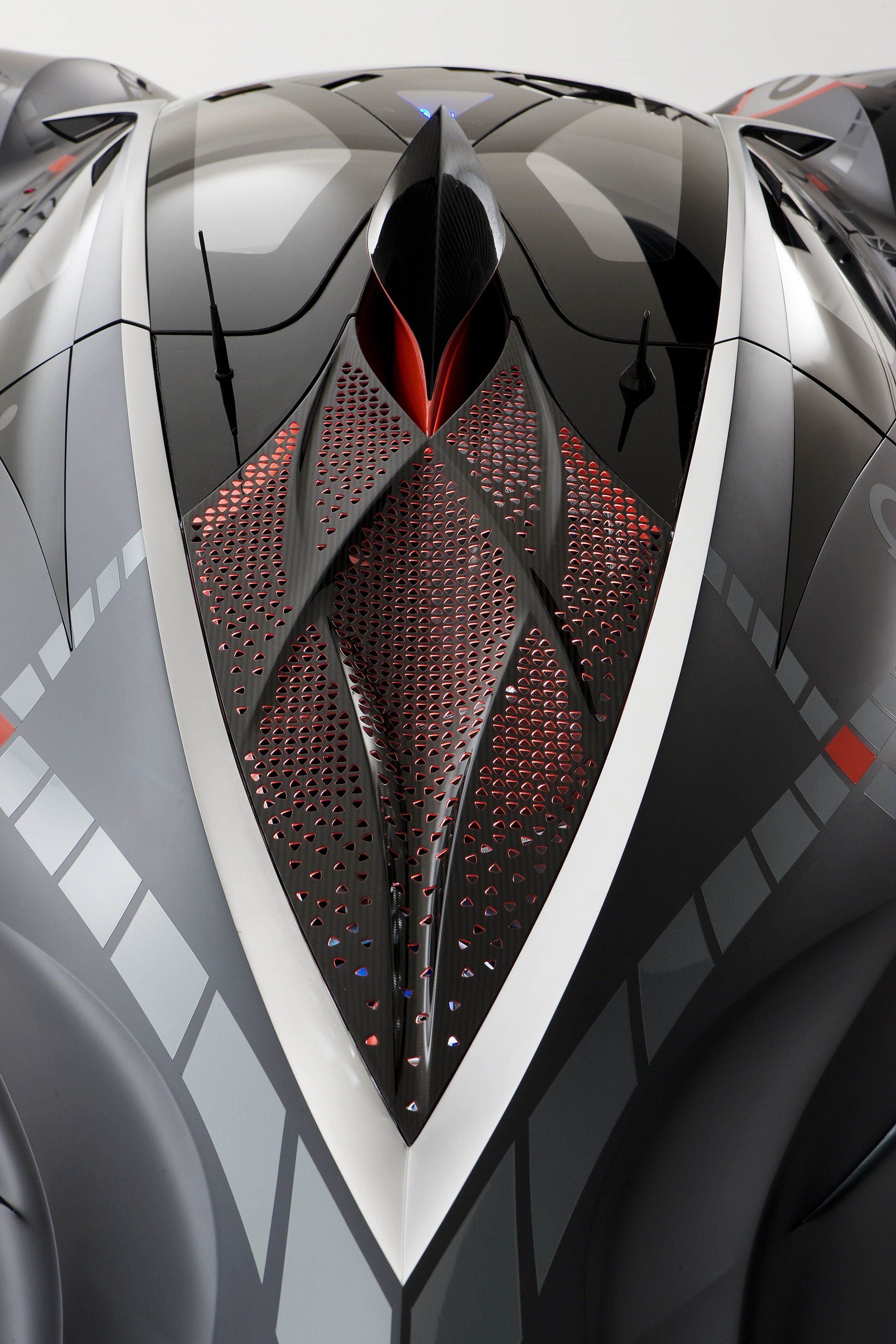 Mazda，OUTER，streamline，conceptual design，Fall，Short life vehicle，