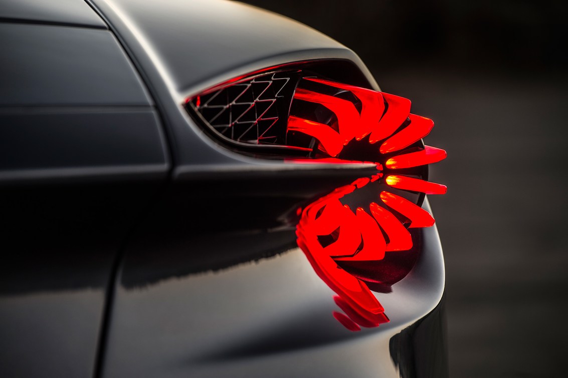 Sports car，Aston Martin，Vanquish Zagato，Two seater carriage，Luxury car，Automobile design，industrial design，