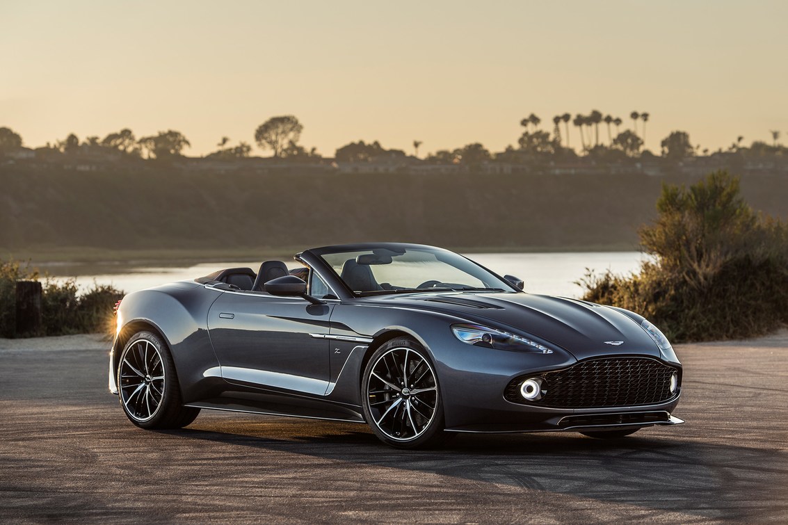 Sports car，Aston Martin，Vanquish Zagato，Two seater carriage，Luxury car，Automobile design，industrial design，