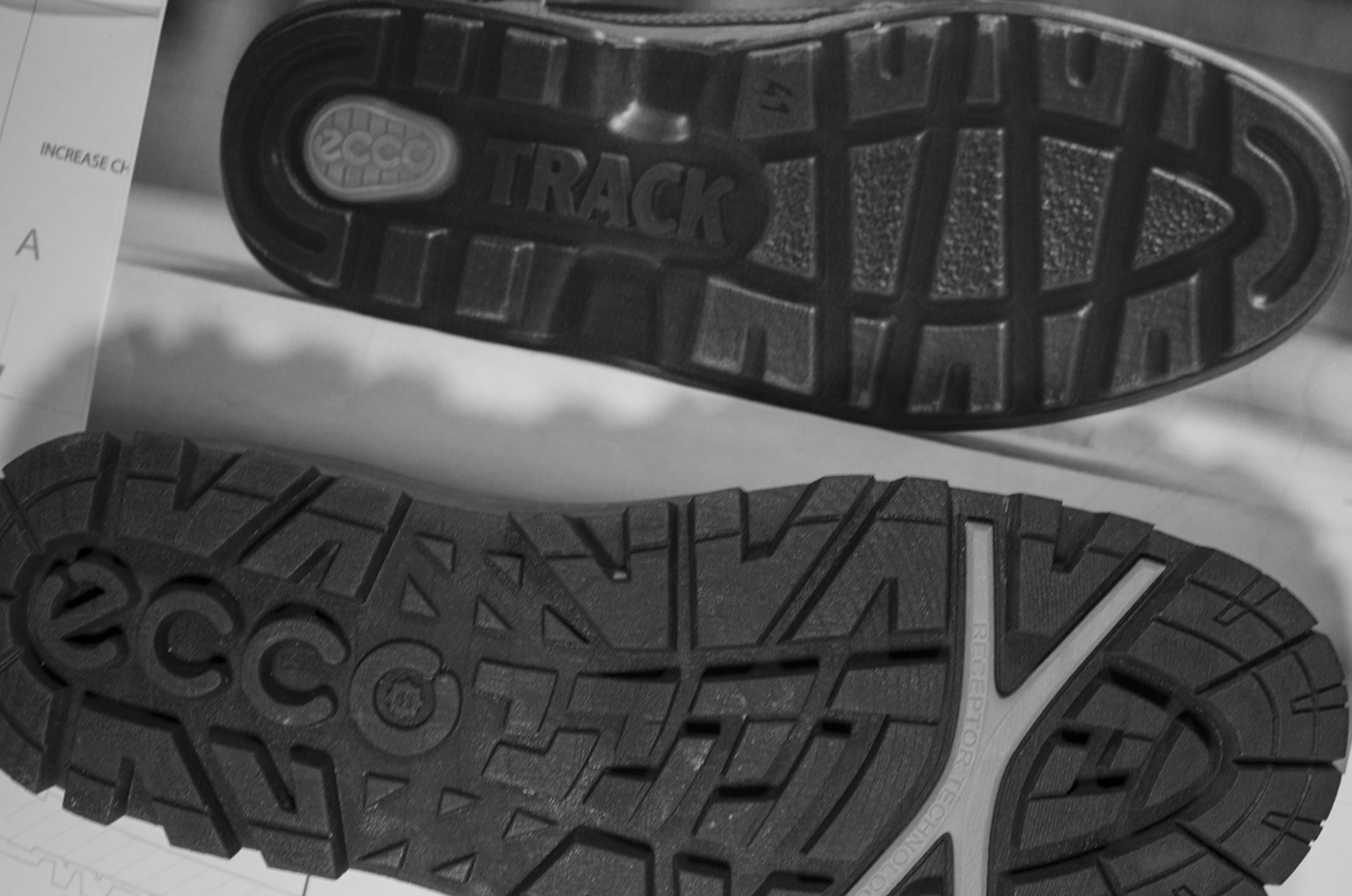 outdoors，motion，shoes，run，Retro，