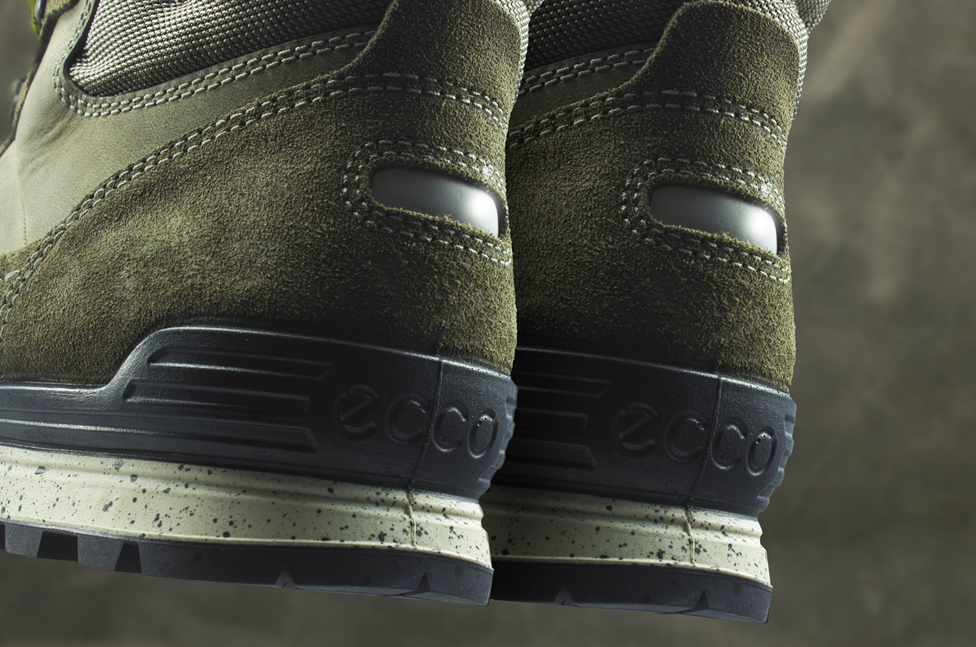 outdoors，motion，shoes，run，Retro，