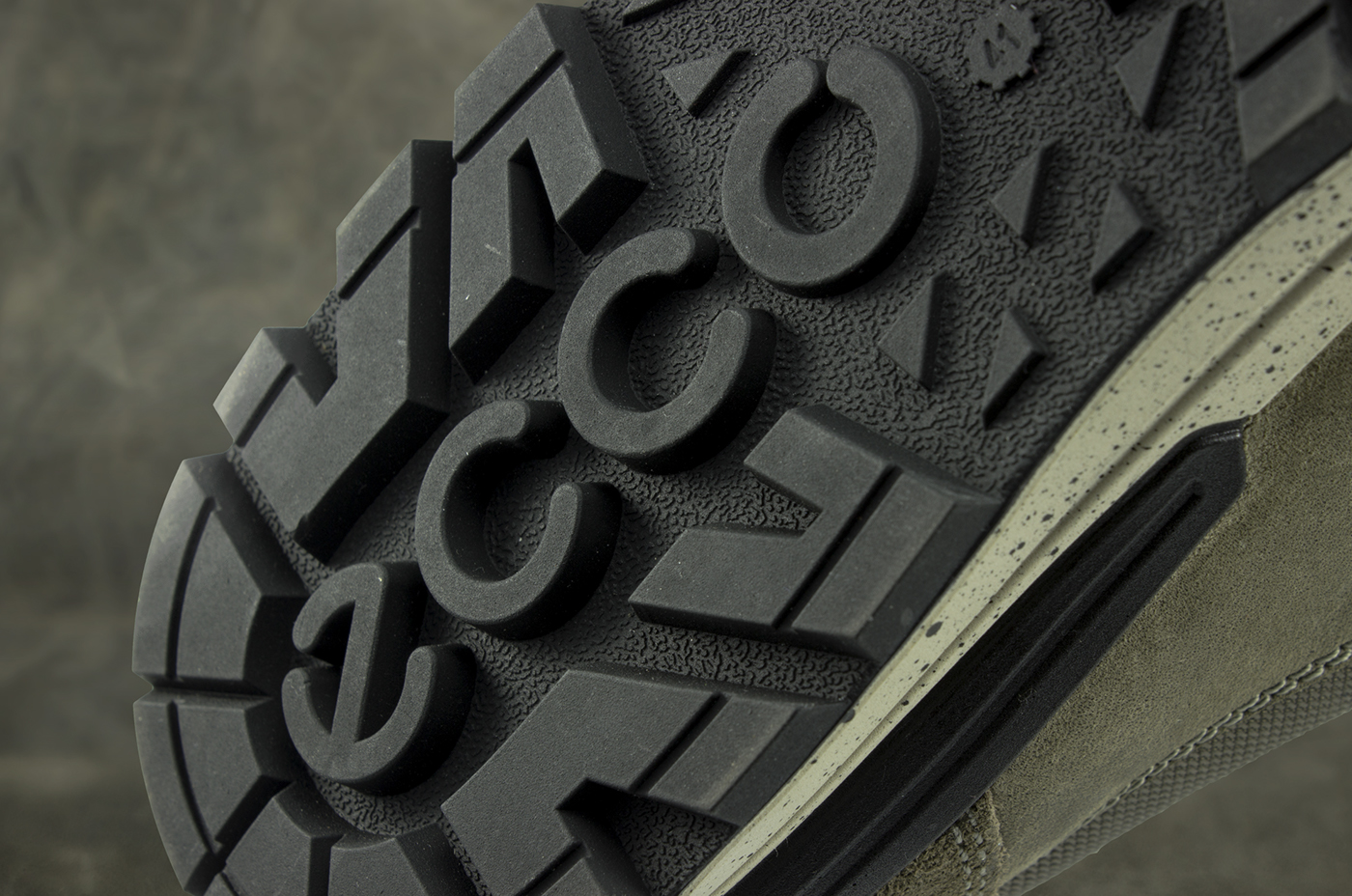 outdoors，motion，shoes，run，Retro，