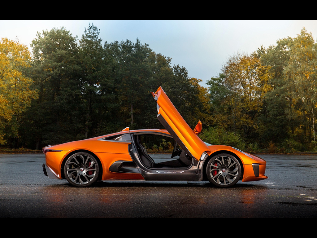 Jaguar，srv，racing，Bright color，Design，