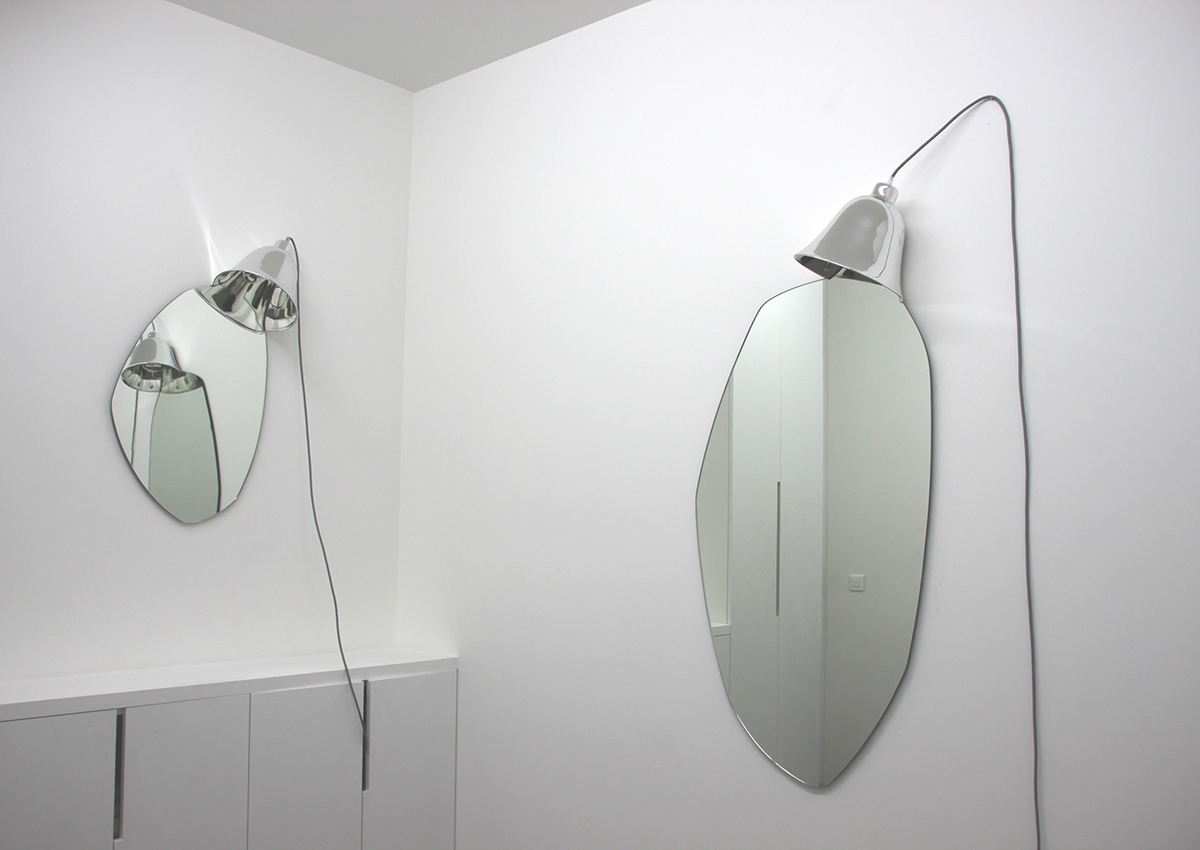 GRIMM，mirror，lamp，