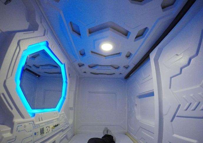 Space capsule，Capsule hotel，Mobile life，Outdoor products，camping equipment ，Pump house design，Blister products，