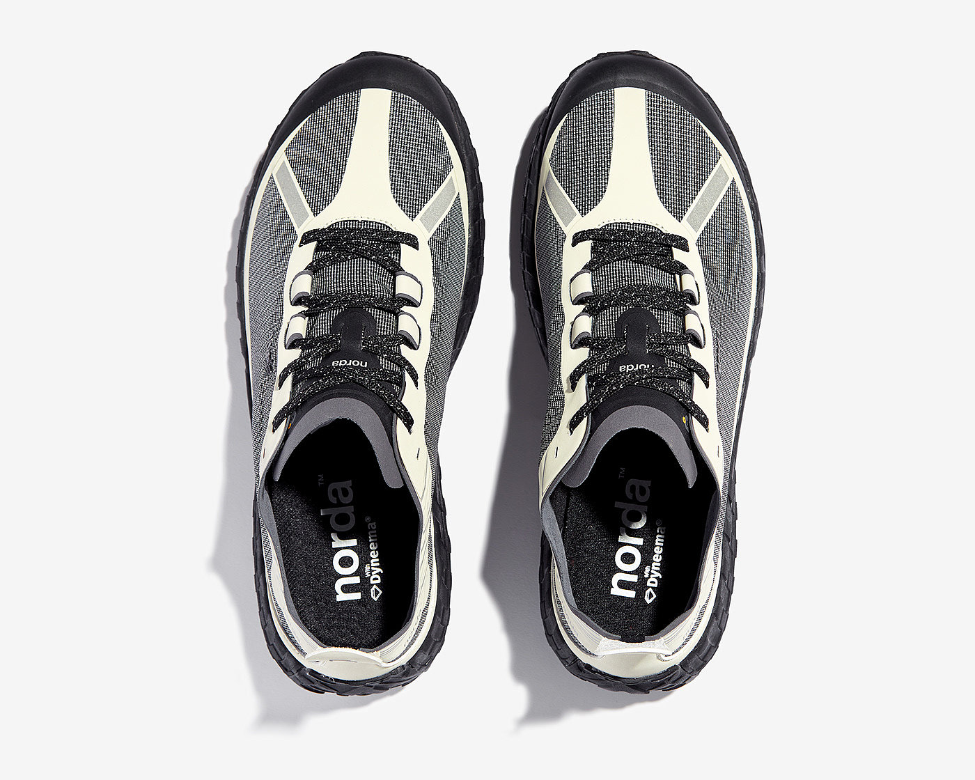 North ™  001 G+ ®  Spike，sneakers，Running shoes，