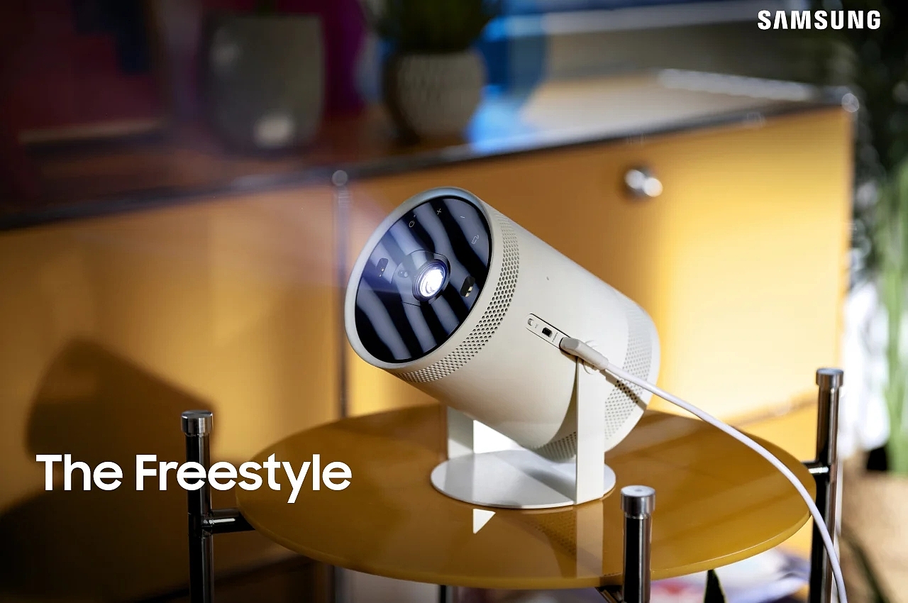 Projector，television，entertainment，